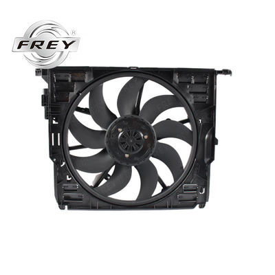 17427647652 Peças de resfriamento do motor Ventilador do radiador para BMW F01 F07 F10