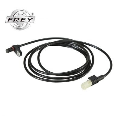 Sensor de roda ABS dianteiro 2219055700 Para peças de automóvel Mercedes Benz W221 Frey 2219050001 2215401217 2215400317
