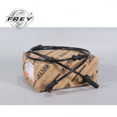 Sensor de roda ABS dianteiro 2219055700 Para peças de automóvel Mercedes Benz W221 Frey 2219050001 2215401217 2215400317