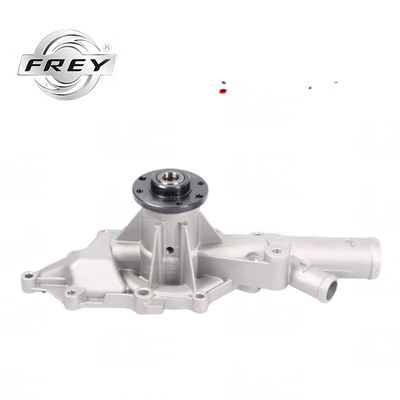 OEM 6462001001 Bomba de água de resfriamento do motor para Benz OM646 Sprinter 906 W639