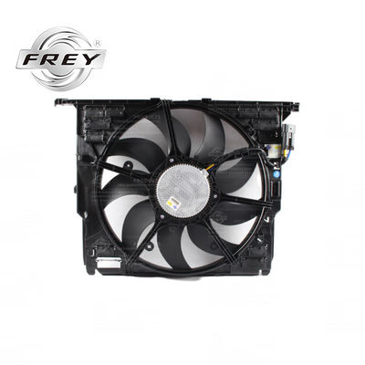 17427647652 Peças de resfriamento do motor Ventilador do radiador para BMW F01 F07 F10